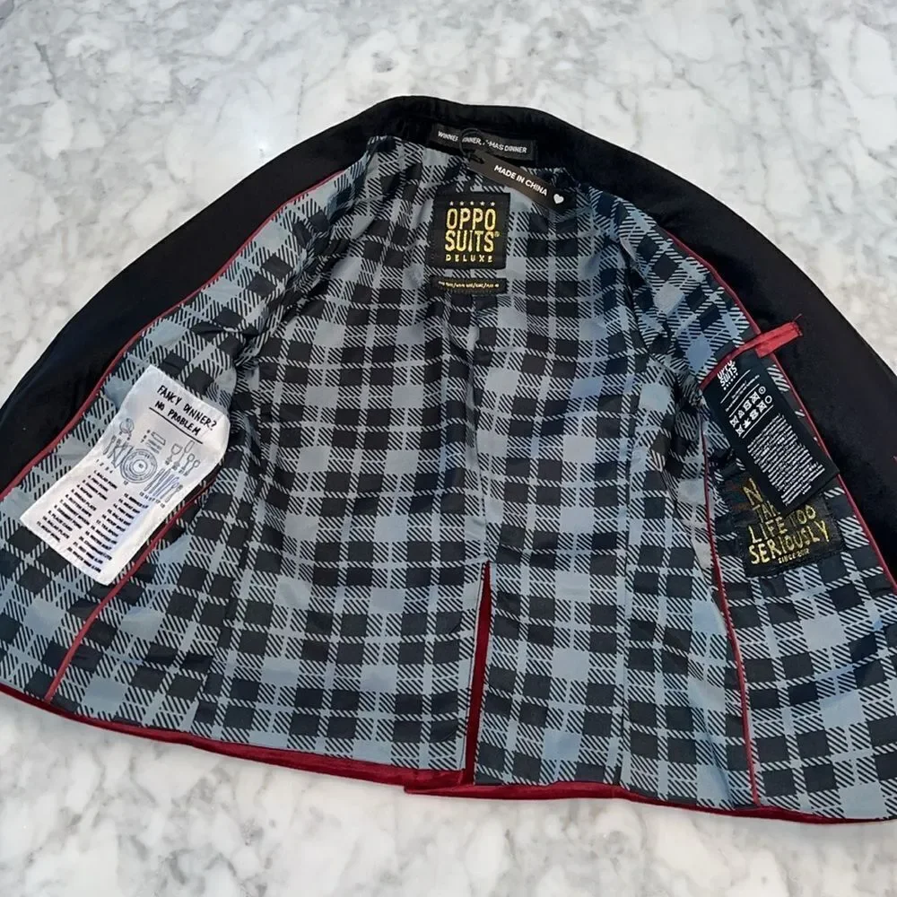 NWT CHRISTMAS COLLECTION DINNER JACKET 4Y